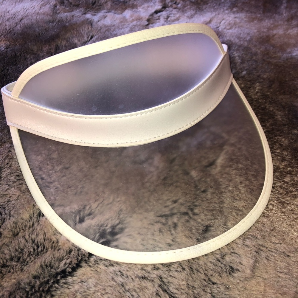 Visor - Picture 2 of 4